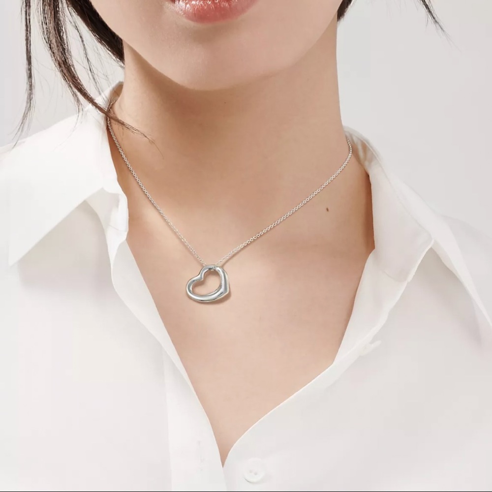 Tiffany & Co. Elsa Peretti Silver Large Open Heart Pendant Necklace 16” W/Pouch - Picture 9 of 9